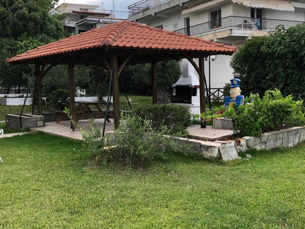 Thea Sea Apartment Nea Moudania Exterior photo